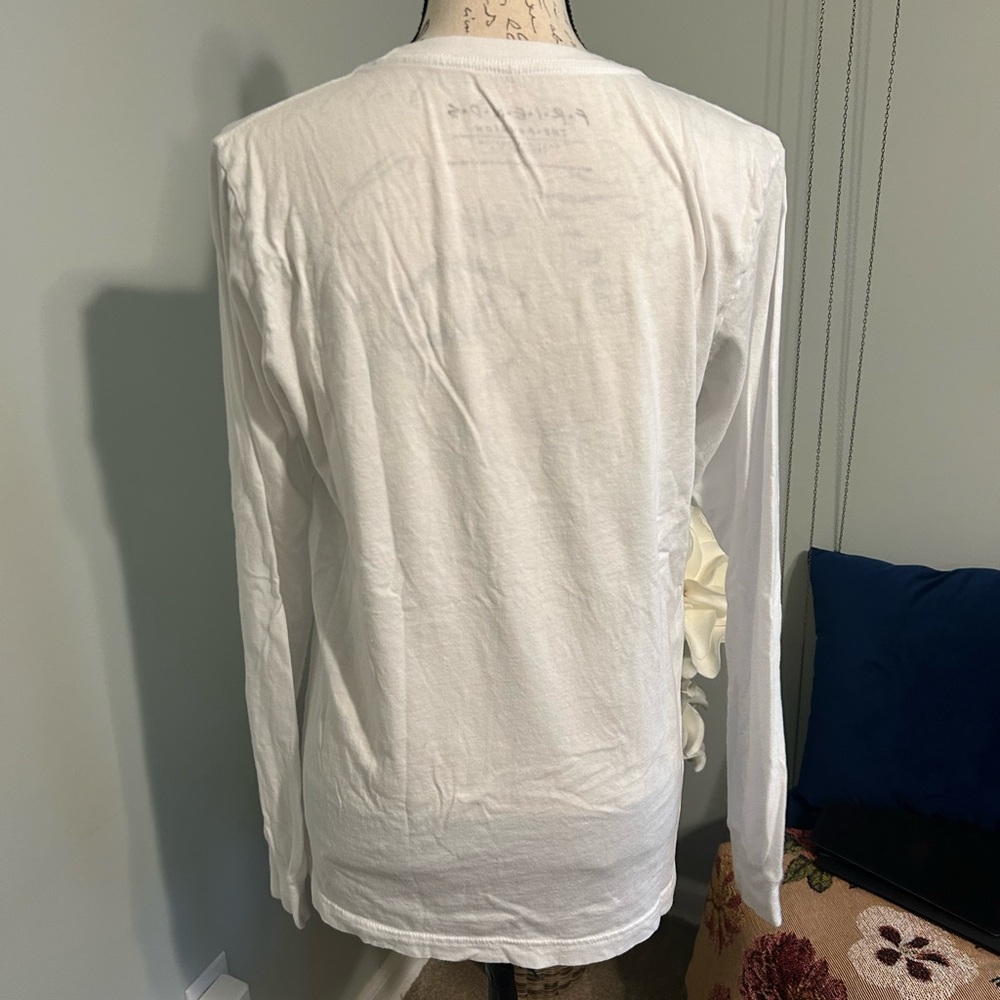 Friends Shirt - Picture 2 of 3